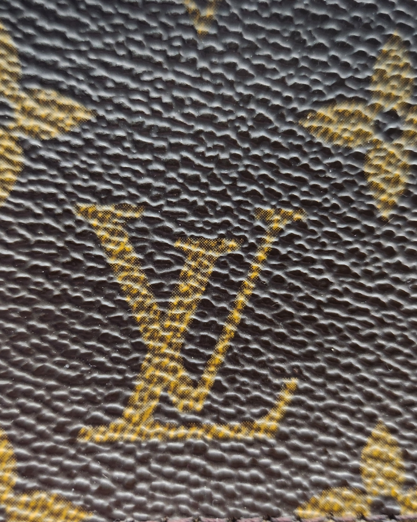 Louis Vuitton Pochette