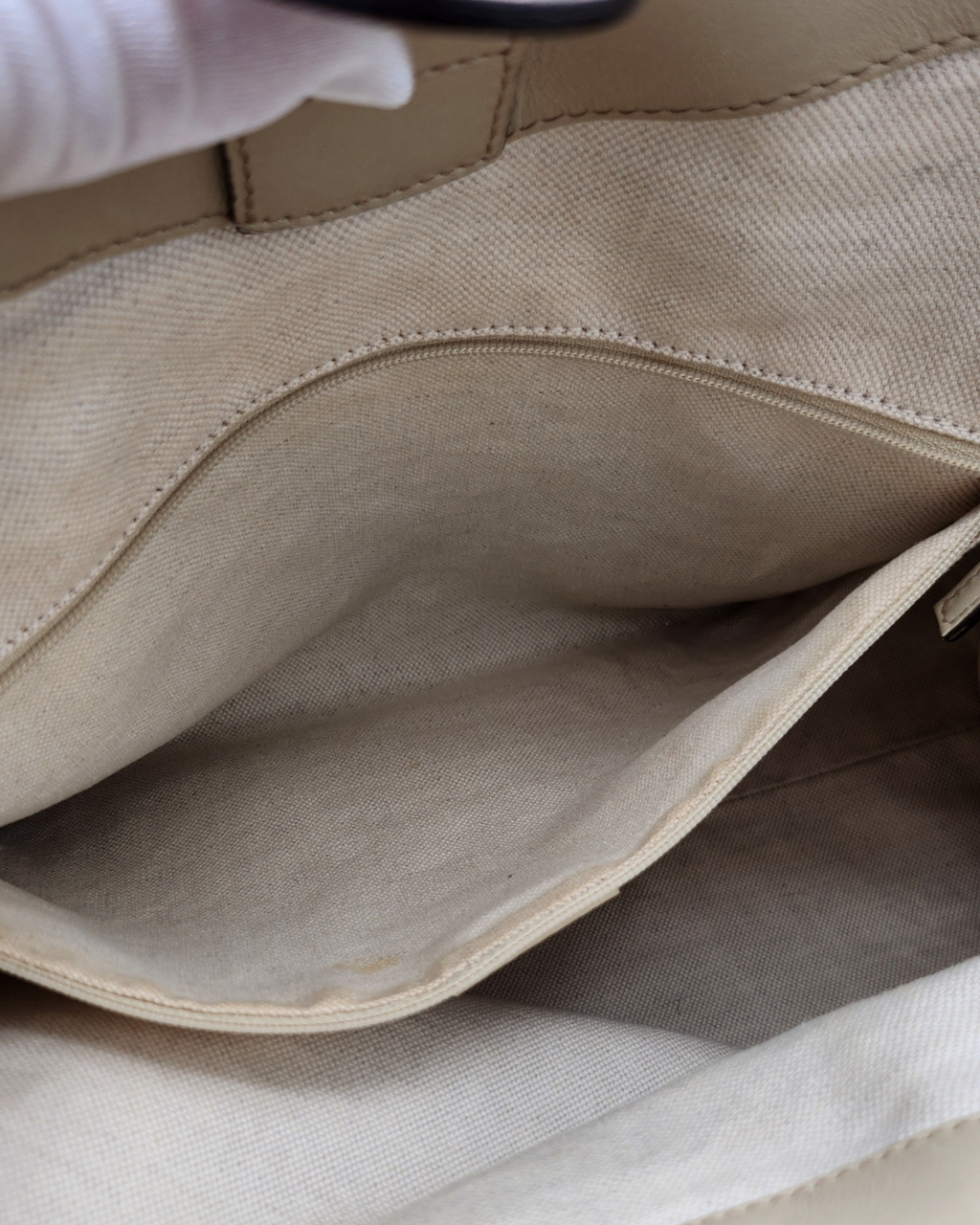 Gucci Sukey Tote Bag