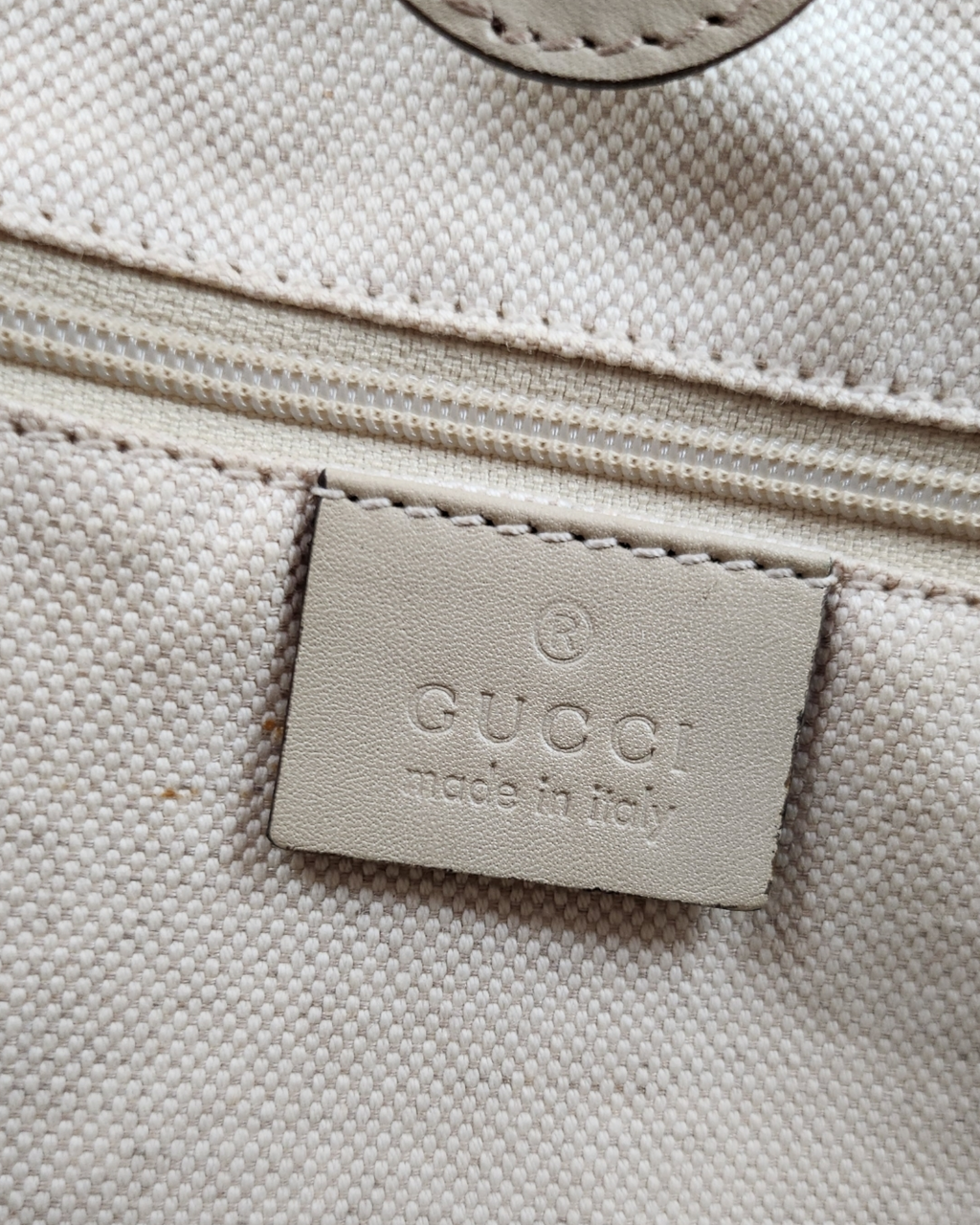 Gucci Sukey Tote Bag