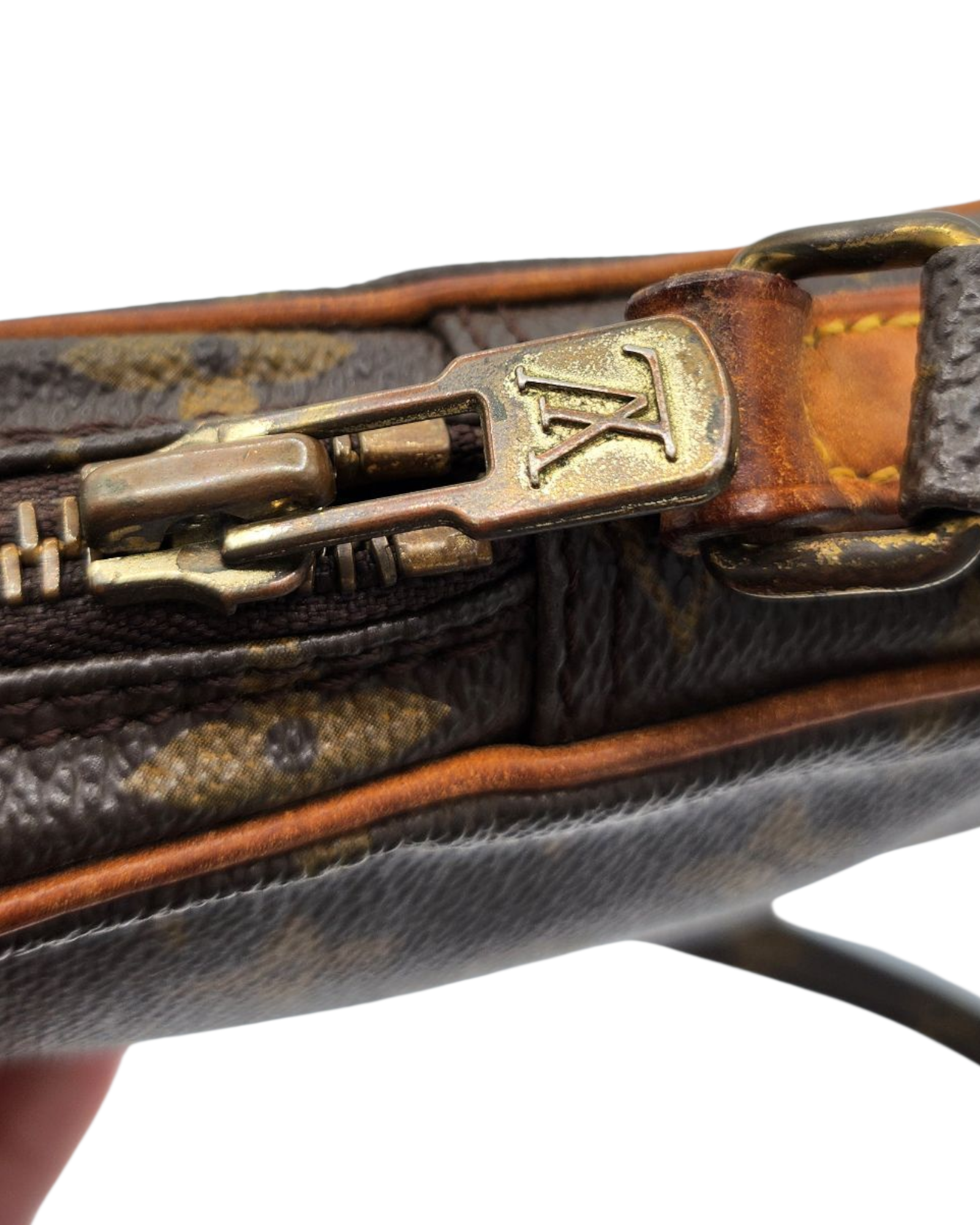 Louis Vuitton Danube Umhängetasche