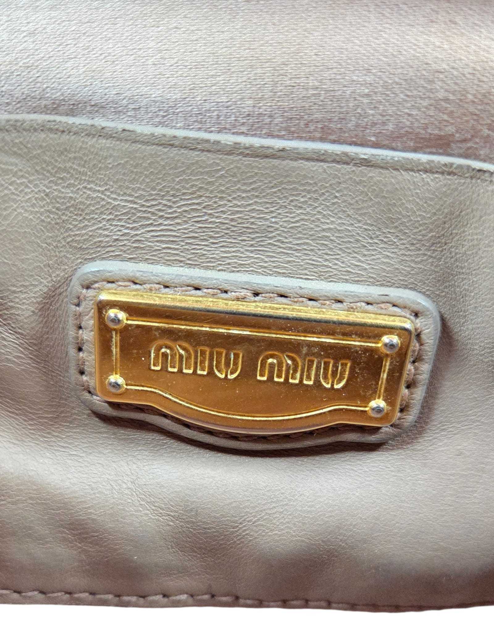 Miu Miu Matelasse Handtasche