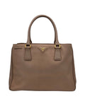 Vintage Prada Galleria aus Saffiano l
Leder in der Farbe nude