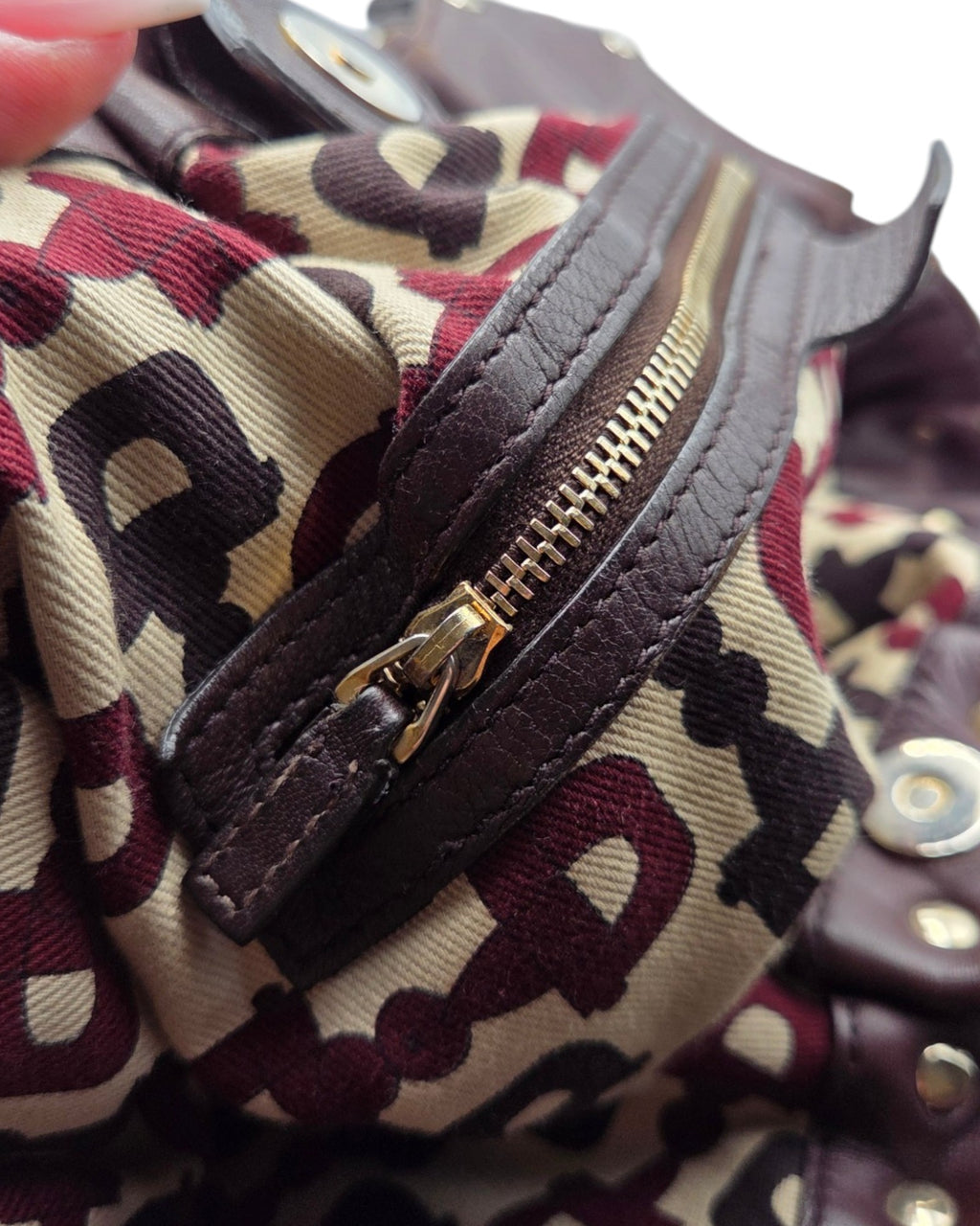 Gucci Guccissima Pelham Hobo Bag Braun Leder