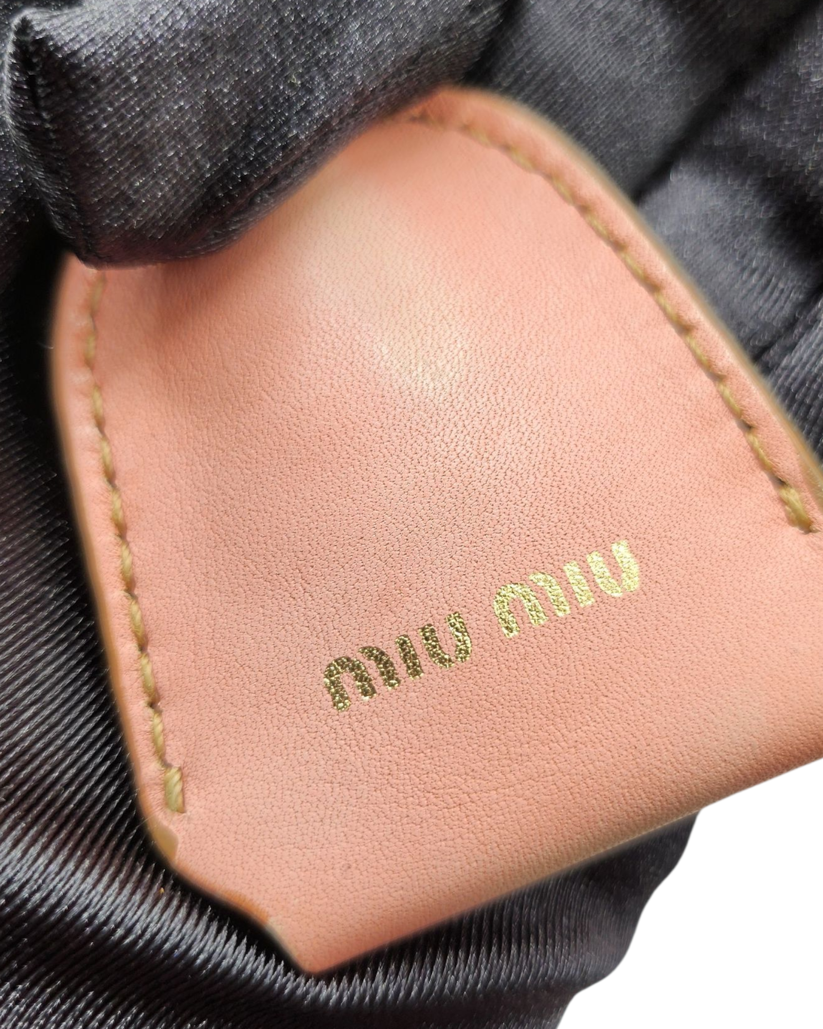 Miu Miu Handtasche