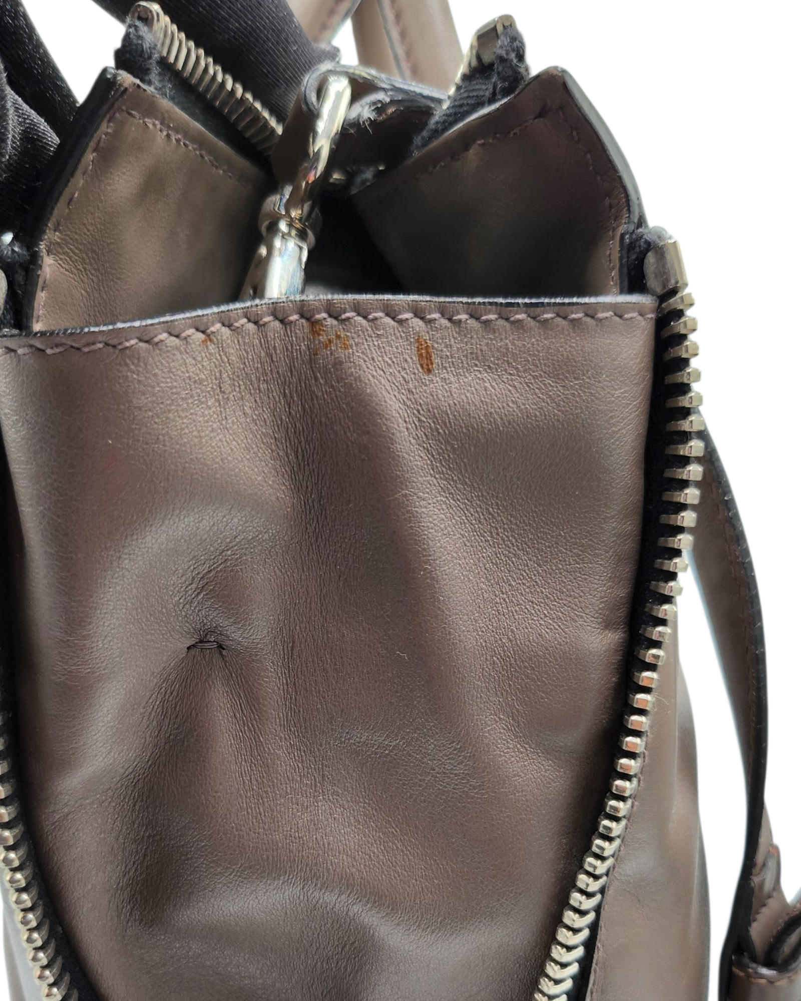 Miu Miu Shopper Crossbody