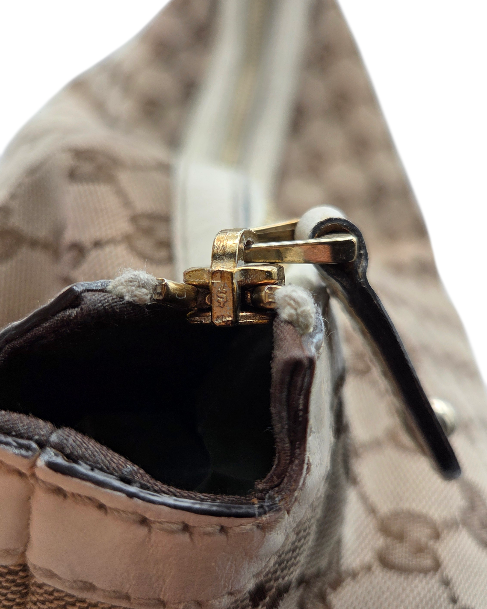 Gucci Pelham Horsebit Hobo Bag