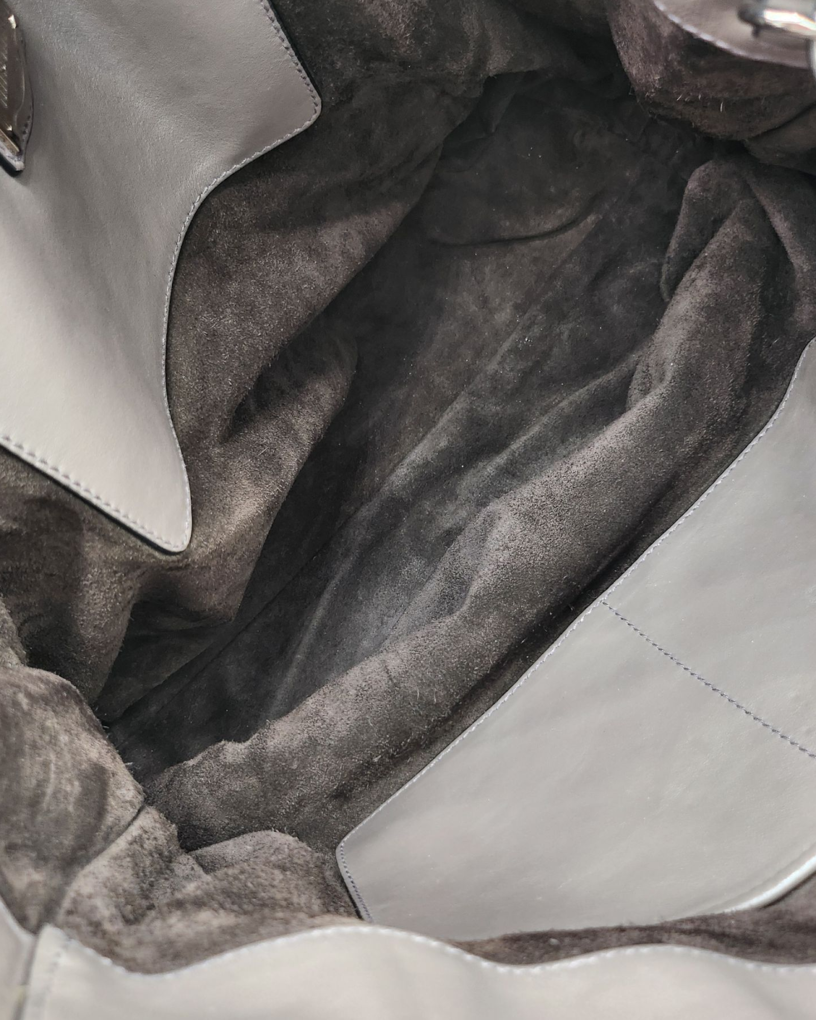 Miu Miu Shopper Crossbody