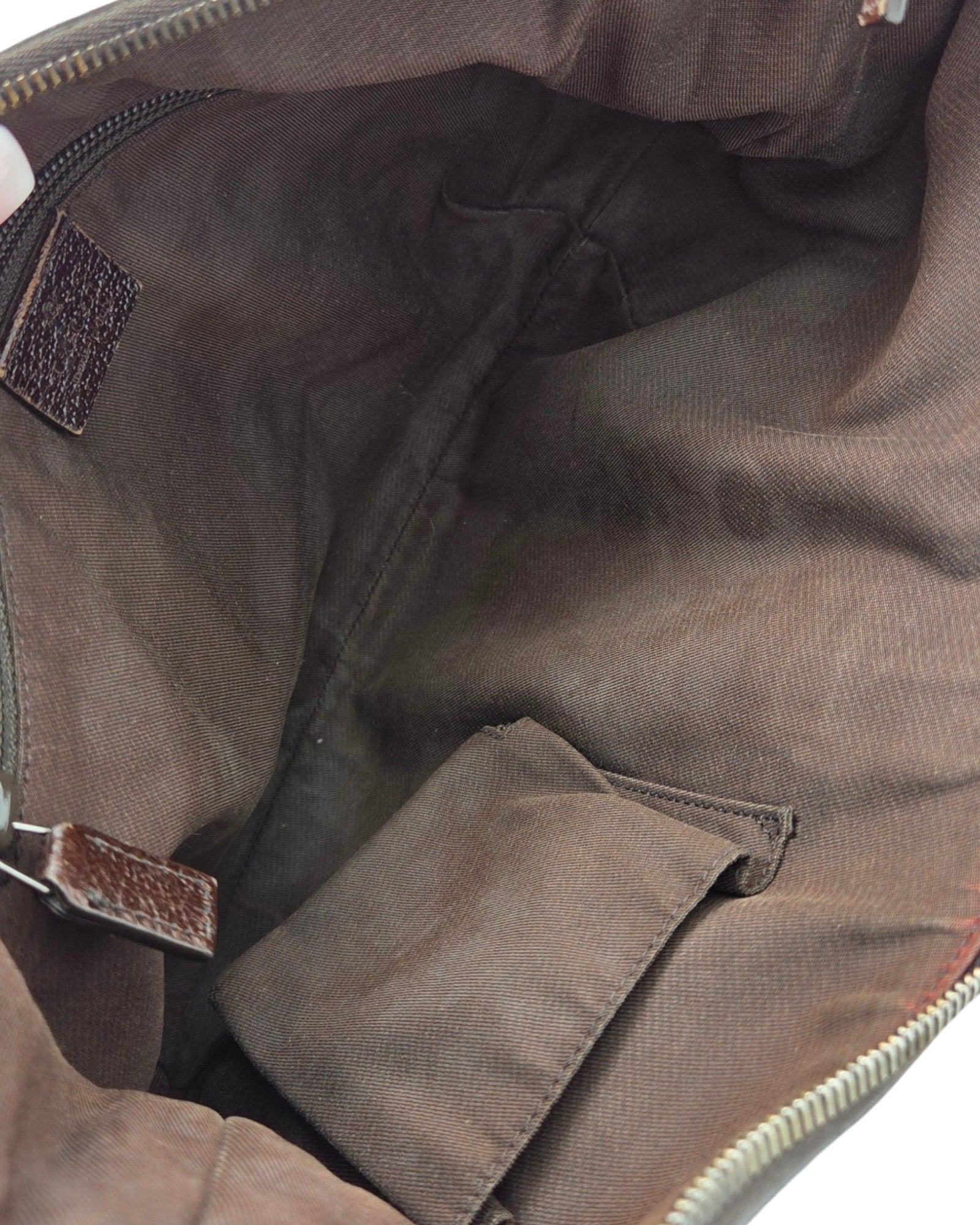 Gucci GG Canvas Hobo Bag Braun