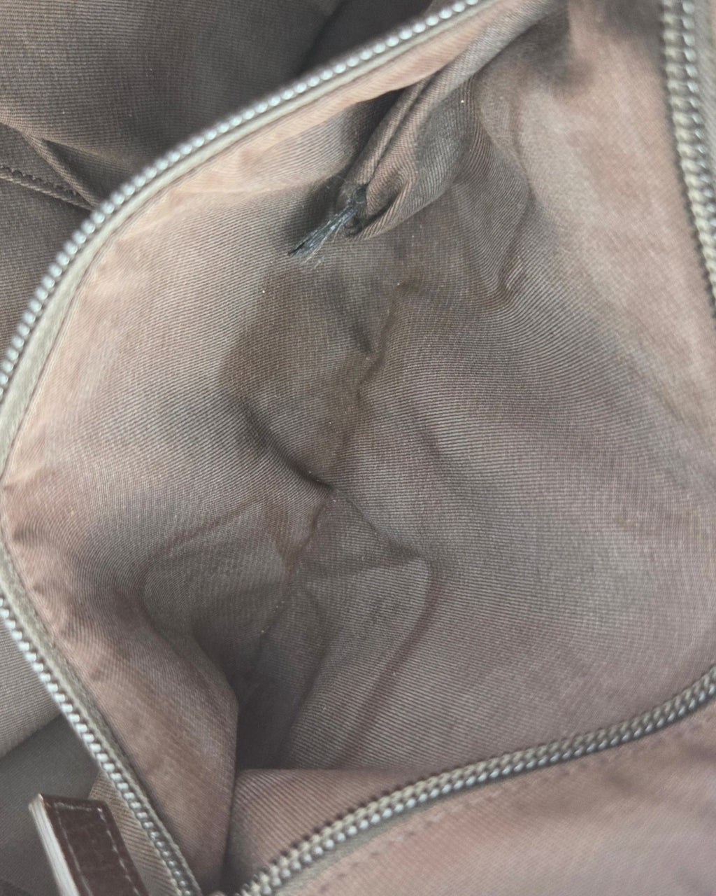 Gucci GG Canvas Hobo Bag Braun