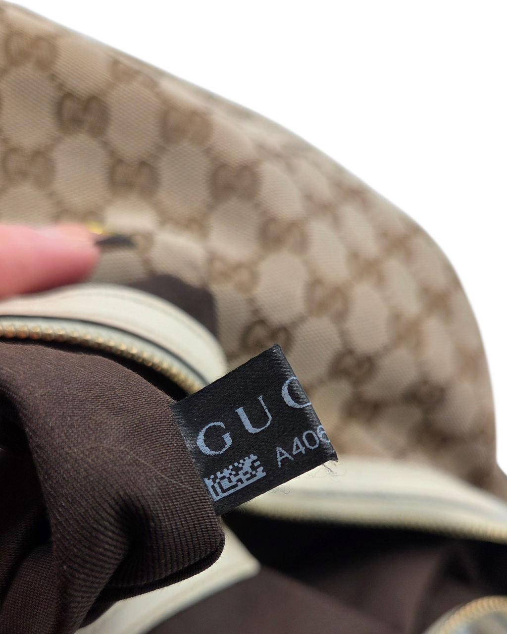 Gucci Pelham Horsebit Hobo Bag