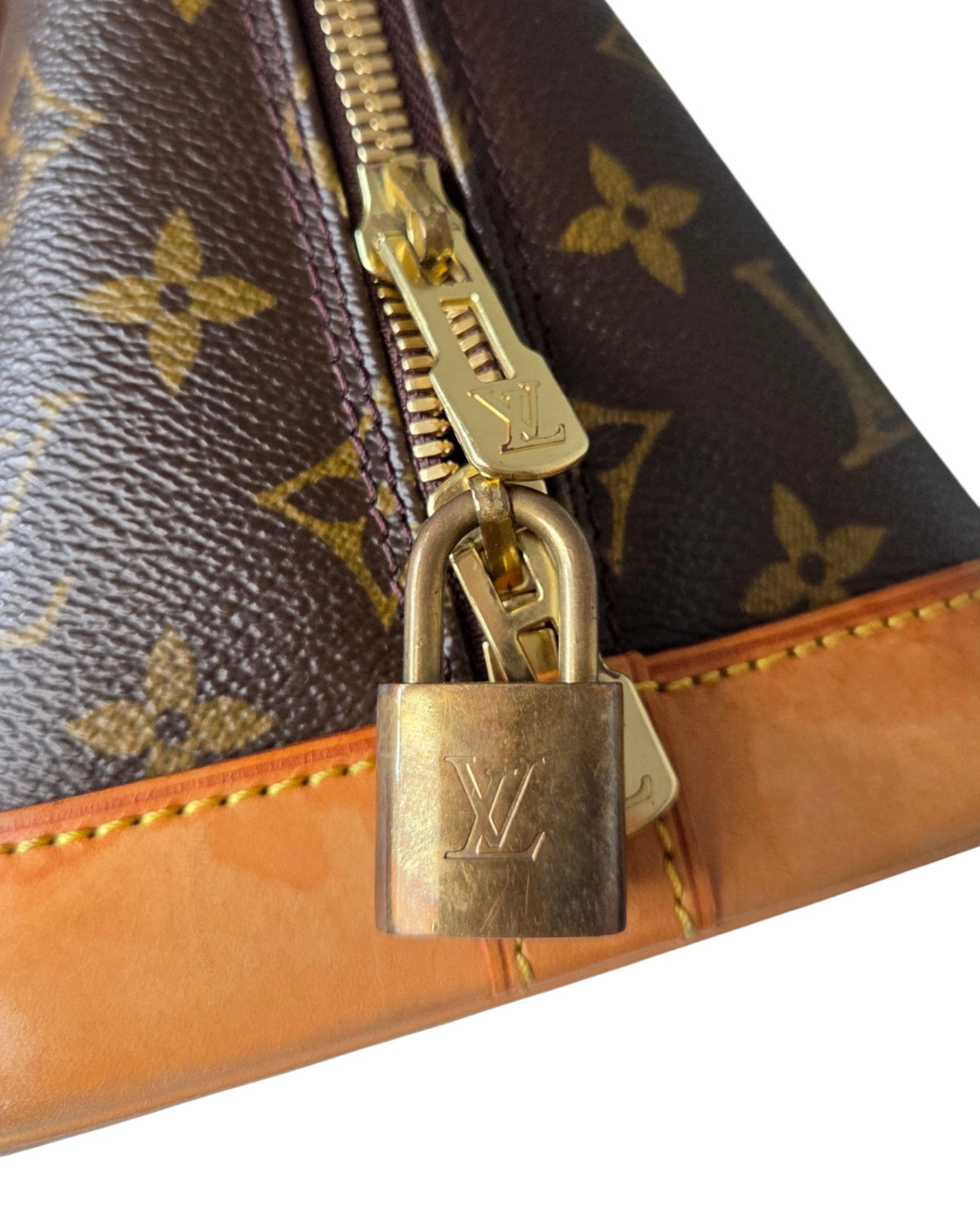Louis Vuitton Alma Hand Bag